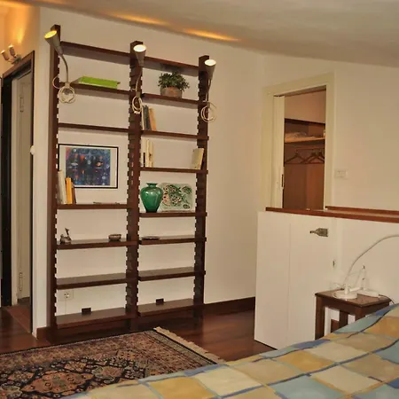 Bed & Breakfast Fiera - Mini Attico 4*